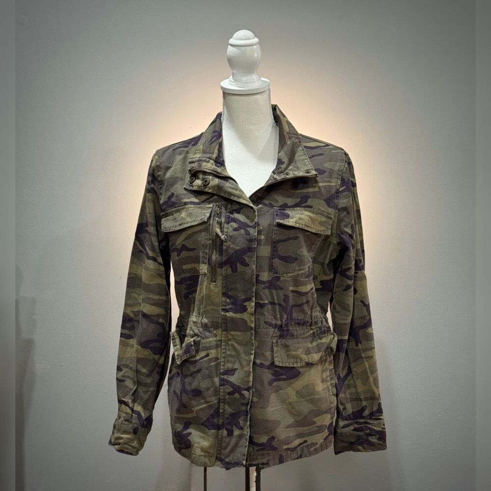 O'Neill Camo Full Zip Utility Jacket Size S EUC